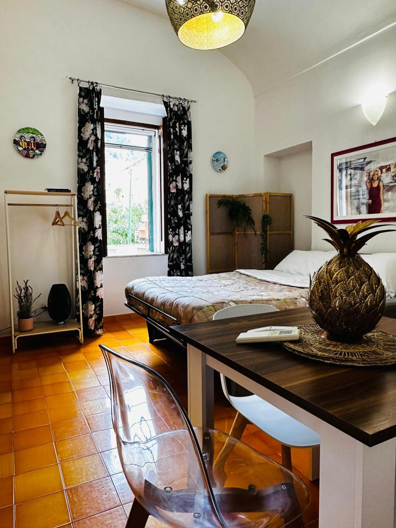 Apartamento Casa Viggiano In The Heart Of Amalfi Exterior foto